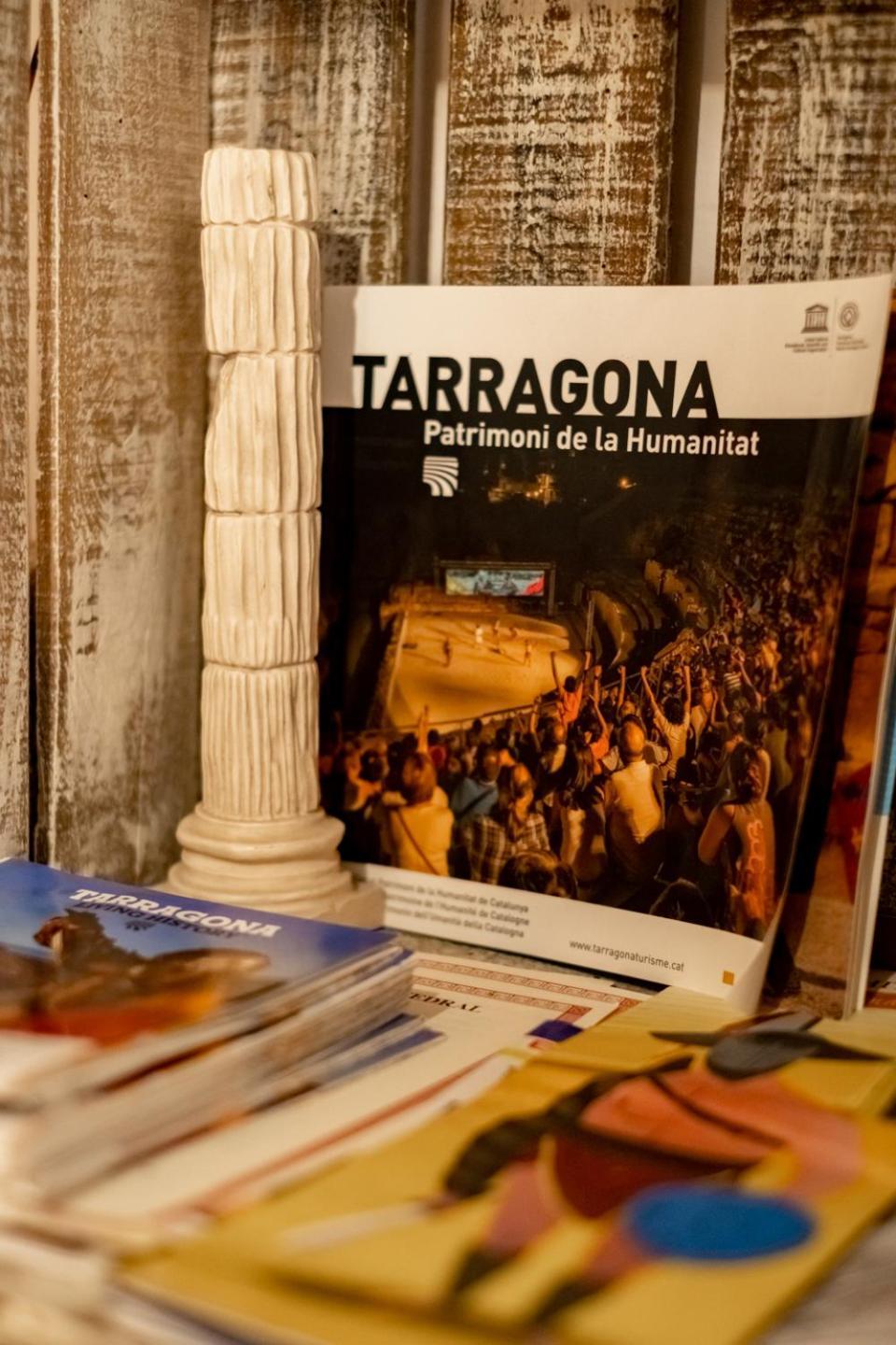 Apartamento En El Corazon De Tarragona. Planta Baja Con Patio. 外观 照片