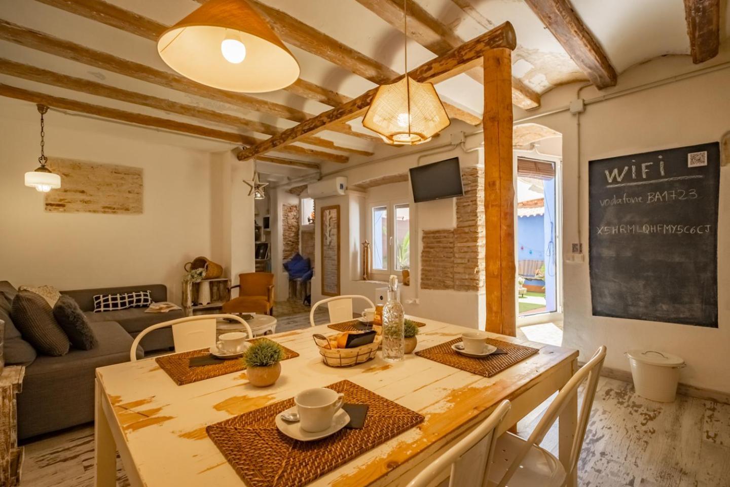 Apartamento En El Corazon De Tarragona. Planta Baja Con Patio. 外观 照片